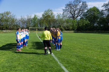 Bild 10 - B-Juniorinnen Bramstedter TS - SSV Hennstedt : Ergebnis: 3:7